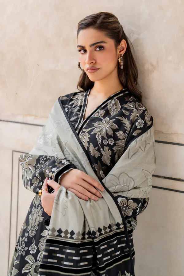 Maria B Design Code MAR06 - 3PC Digital Printed Khaddar  Suit - Image 5