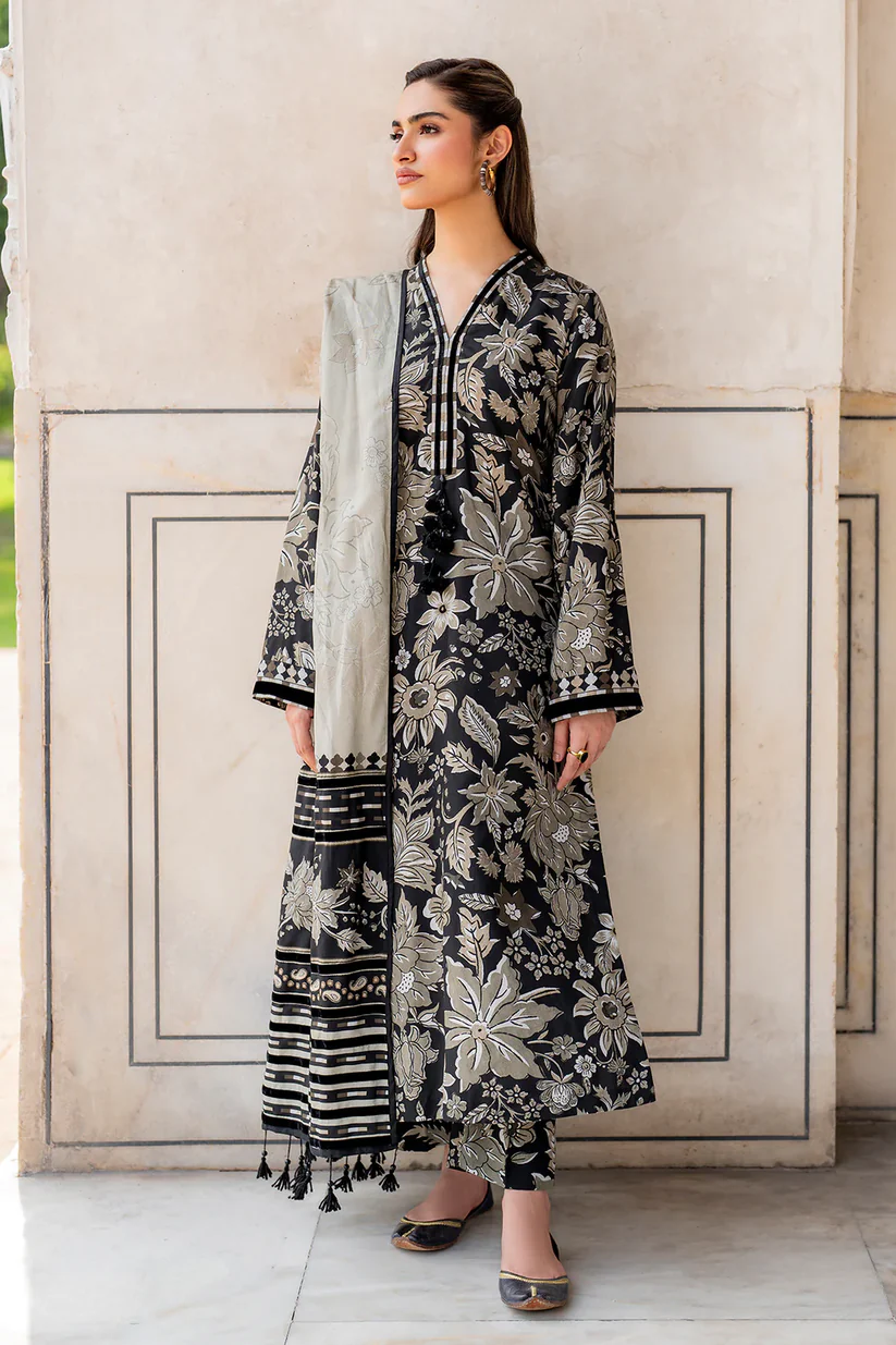 Maria B Design Code MAR06 - 3PC Digital Printed Khaddar  Suit