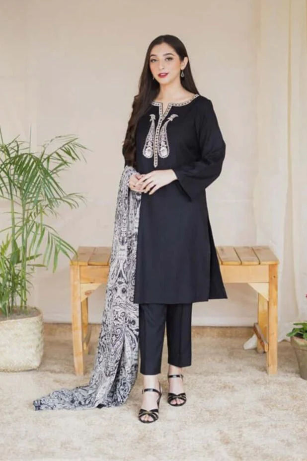 Dhanak Full Embroidered Unstitched 3PC Suit with Digital Printed Pashmina Wool Shawl