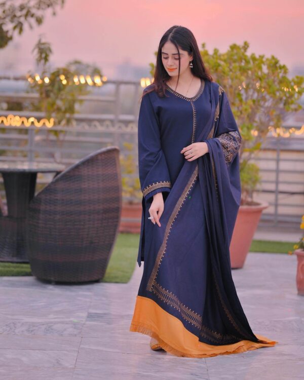 Dhanak Full Embroidered Unstitched 3PC Suit with Digital Printed Pashmina Wool Shawl