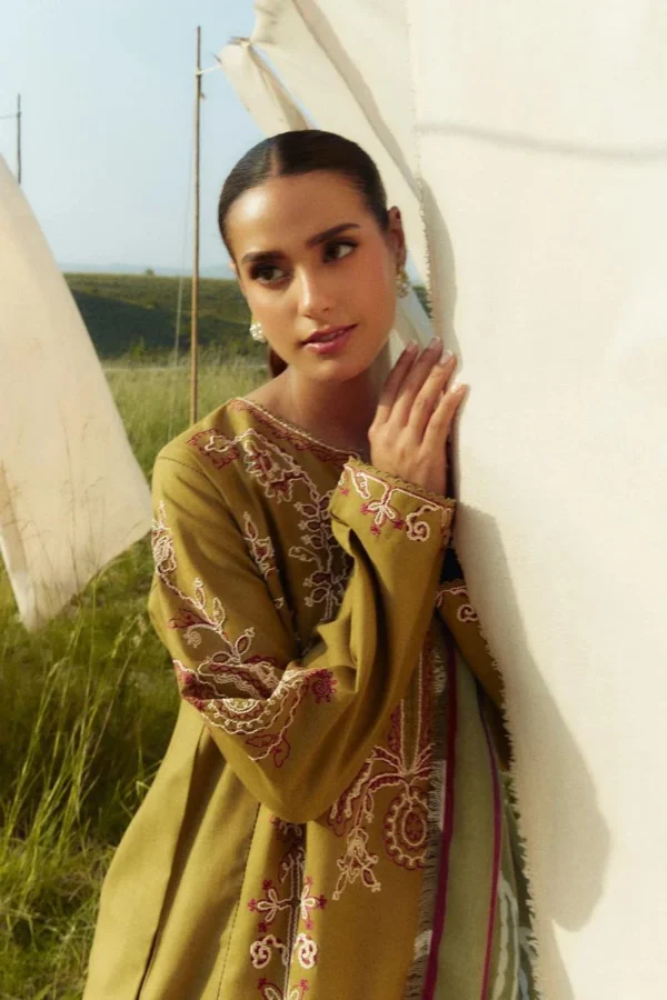 Dhanak Full Heavy Embroidery 3PC Suit - Zara Shahjahan - Image 3
