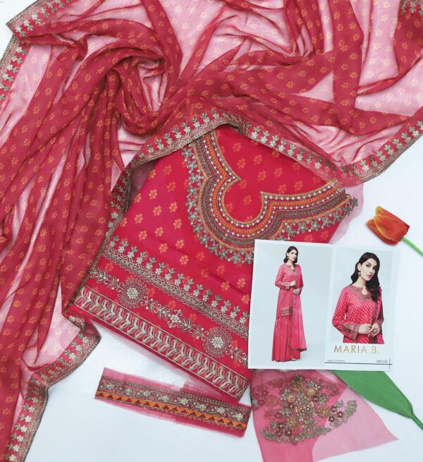 SUMMER COLLECTION 2025 - Image 2