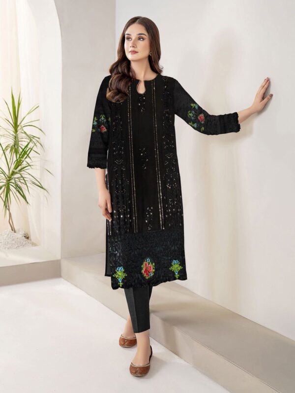 MARIA.B TWO PIECE‼️Code:309 MOST DEMANDING ARTICLE LAWN FABRIC