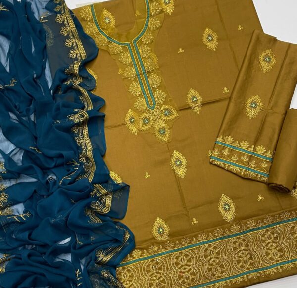 Asim Jofa 3-Piece
Fabric:- Export Quality LAWN 90/70 - Image 2