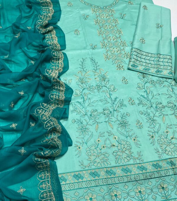 Asim Jofa 3-Piece
Fabric:- Export Quality LAWN 90/70 - Image 4